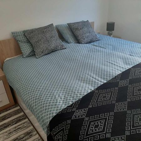 Apartman Kod Kestena Osijek Luaran gambar