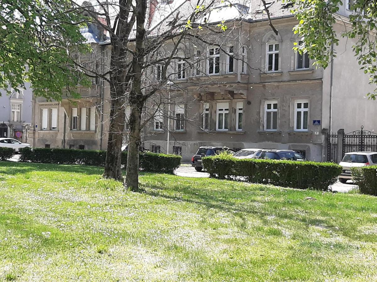 Apartman Kod Kestena Osijek Luaran gambar
